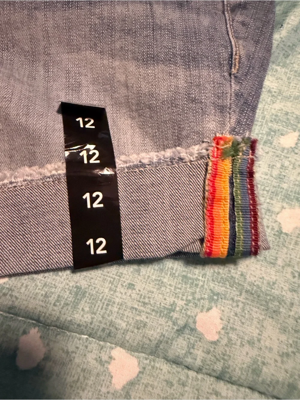 NEW NWT Torrid Blue High-Rise Jeans with Multicolor Rainbow 🌈 Button-Fly
